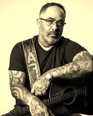 Aaron Lewis Memphis