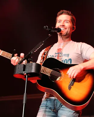 Josh Turner Memphis